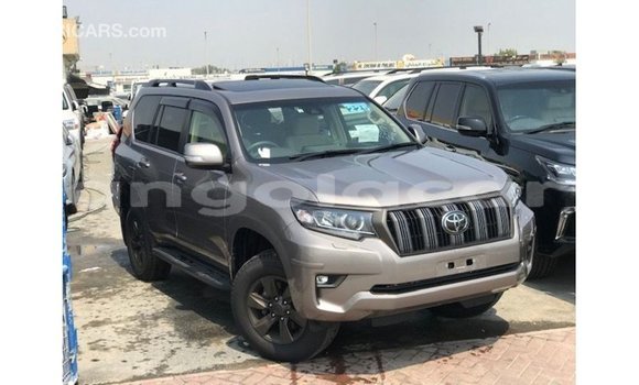 Comprar Importar Toyota Prado Marrom Carro em Import - Dubai em Bengo Province Comprar Importar Toyota Prado Marrom Carro em Import - Dubai em Bengo Province