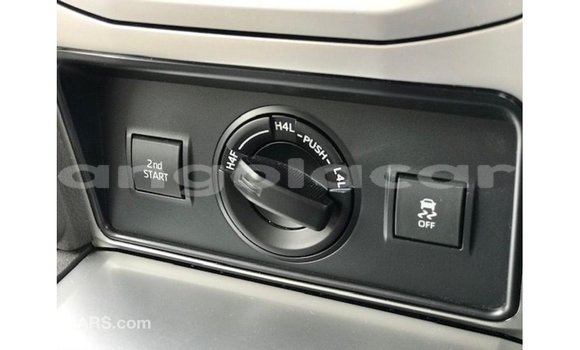 Comprar Importar Toyota Prado Marrom Carro em Import - Dubai em Bengo Province Comprar Importar Toyota Prado Marrom Carro em Import - Dubai em Bengo Province