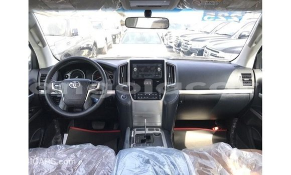 Comprar Importar Toyota Land Cruiser Preto Carro em Import - Dubai em Bengo Province Comprar Importar Toyota Land Cruiser Preto Carro em Import - Dubai em Bengo Province