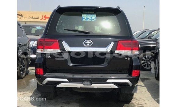 Comprar Importar Toyota Land Cruiser Preto Carro em Import - Dubai em Bengo Province Comprar Importar Toyota Land Cruiser Preto Carro em Import - Dubai em Bengo Province