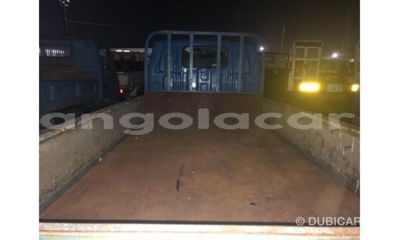 Comprar Importar Toyota Dyna Azul Carro em Import - Dubai em Bengo Province Comprar Importar Toyota Dyna Azul Carro em Import - Dubai em Bengo Province