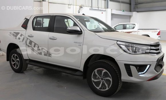 Comprar Importar Toyota Hilux Branco Carro em Import - Dubai em Bengo Province Comprar Importar Toyota Hilux Branco Carro em Import - Dubai em Bengo Province