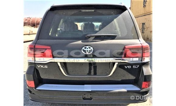 Acheter Import Voiture Toyota Land Cruiser Noir à Import - Dubai, Province de Bengo Acheter Import Voiture Toyota Land Cruiser Noir à Import - Dubai, Province de Bengo