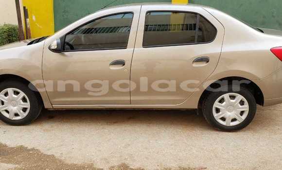 Comprar Usado Renault Logan Bege Carro em Luanda em Luanda Province