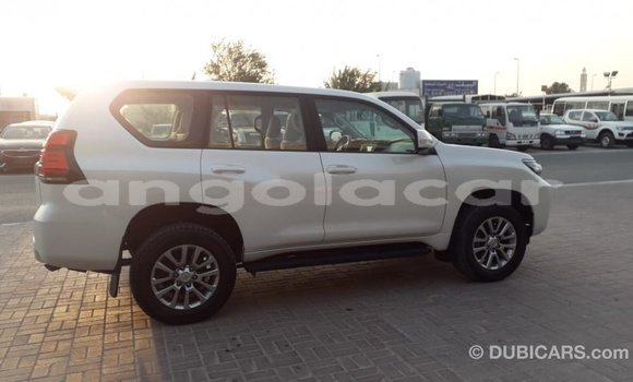 Comprar Importar Toyota Prado Branco Carro em Import - Dubai em Bengo Province Comprar Importar Toyota Prado Branco Carro em Import - Dubai em Bengo Province