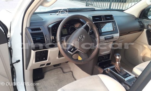 Comprar Importar Toyota Prado Branco Carro em Import - Dubai em Bengo Province Comprar Importar Toyota Prado Branco Carro em Import - Dubai em Bengo Province