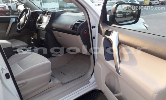Comprar Importar Toyota Prado Branco Carro em Import - Dubai em Bengo Province Comprar Importar Toyota Prado Branco Carro em Import - Dubai em Bengo Province