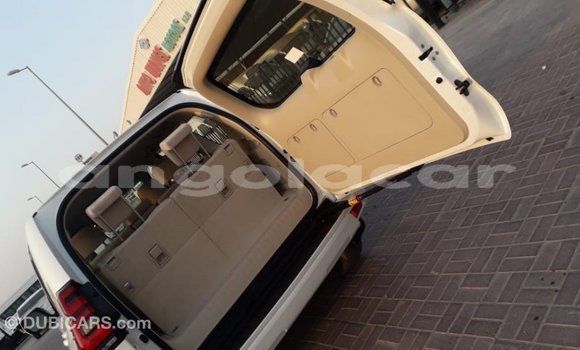 Comprar Importar Toyota Prado Branco Carro em Import - Dubai em Bengo Province Comprar Importar Toyota Prado Branco Carro em Import - Dubai em Bengo Province