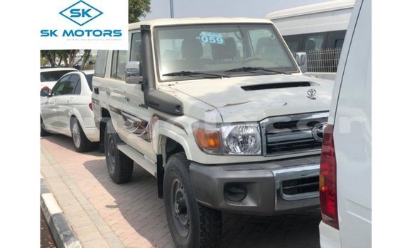 Buy Import Toyota Land Cruiser Other Car in Import - Dubai in Bengo Province Buy Import Toyota Land Cruiser Other Car in Import - Dubai in Bengo Province
