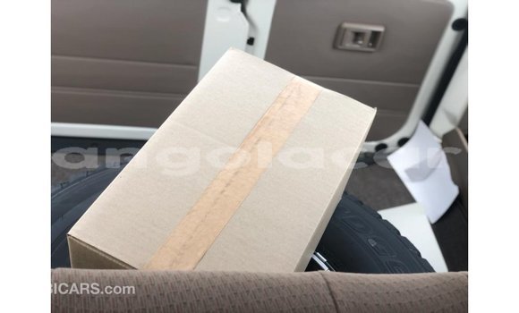 Acheter Import Voiture Toyota Land Cruiser Autre à Import - Dubai, Province de Bengo Acheter Import Voiture Toyota Land Cruiser Autre à Import - Dubai, Province de Bengo