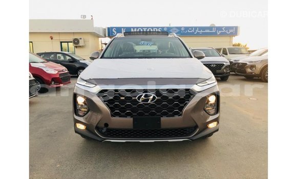 Acheter Import Voiture Hyundai Santa Fe Marron à Import - Dubai, Province de Bengo Acheter Import Voiture Hyundai Santa Fe Marron à Import - Dubai, Province de Bengo