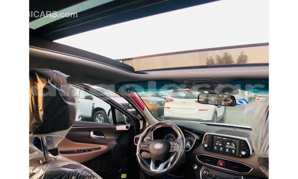 Acheter Import Voiture Hyundai Santa Fe Marron à Import - Dubai, Province de Bengo Acheter Import Voiture Hyundai Santa Fe Marron à Import - Dubai, Province de Bengo