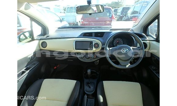 Comprar Importar Toyota Vitz Outro Carro em Import - Dubai em Bengo Province Comprar Importar Toyota Vitz Outro Carro em Import - Dubai em Bengo Province
