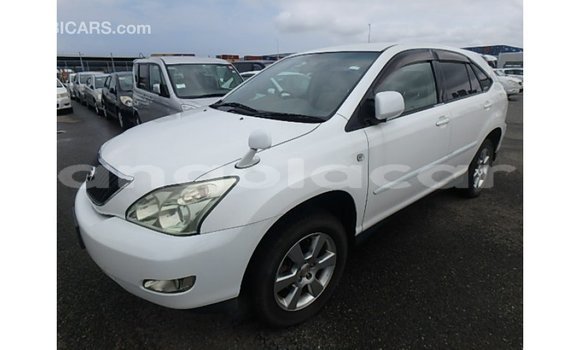 Comprar Importar Toyota Harrier Branco Carro em Import - Dubai em Bengo Province Comprar Importar Toyota Harrier Branco Carro em Import - Dubai em Bengo Province