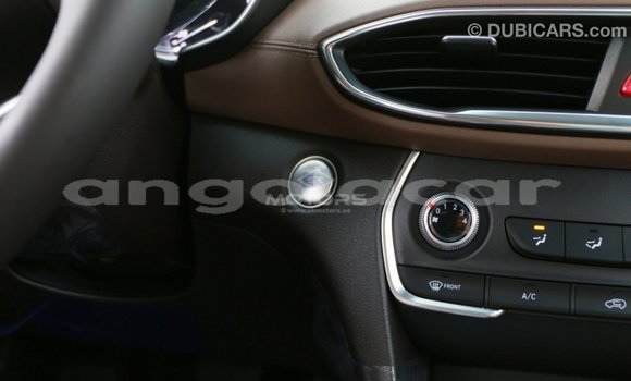 Buy Import Hyundai Santa Fe Brown Car in Import - Dubai in Bengo Province Buy Import Hyundai Santa Fe Brown Car in Import - Dubai in Bengo Province