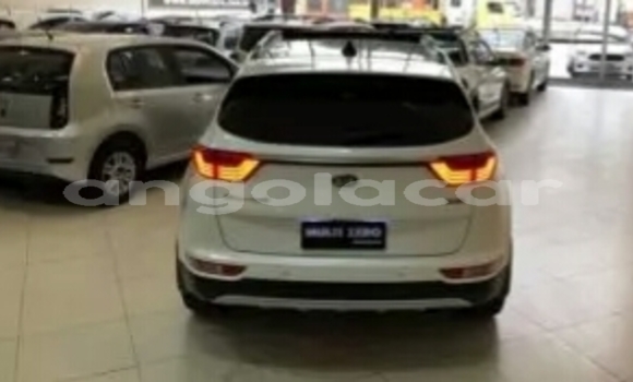 Comprar Usado Kia Sportage Branco Carro em N'zeto em Zaire Comprar Usado Kia Sportage Branco Carro em N'zeto em Zaire