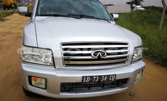 Acheter Occasion Voiture Infiniti QX56 Gris à Luanda, Province de Luanda Acheter Occasion Voiture Infiniti QX56 Gris à Luanda, Province de Luanda