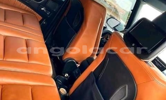 Buy Used Mercedes-Benz G-klasse White Car in Luanda in Luanda Province Buy Used Mercedes-Benz G-klasse White Car in Luanda in Luanda Province