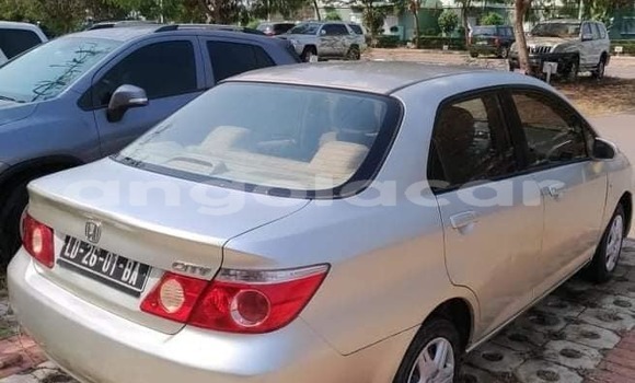 Buy Used Honda Civic Silver Car in Luanda in Luanda Province Buy Used Honda Civic Silver Car in Luanda in Luanda Province
