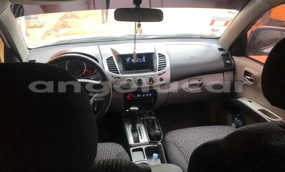 Buy Used Mitsubishi L200 Silver Car in Luanda in Luanda Province Buy Used Mitsubishi L200 Silver Car in Luanda in Luanda Province