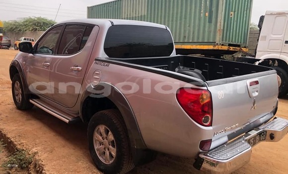Buy Used Mitsubishi L200 Silver Car in Luanda in Luanda Province Buy Used Mitsubishi L200 Silver Car in Luanda in Luanda Province