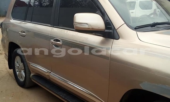 Buy Used Toyota Land Cruiser Silver Car in Luanda in Luanda Province Buy Used Toyota Land Cruiser Silver Car in Luanda in Luanda Province