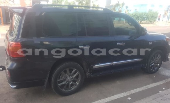 Acheter Occasion Voiture Toyota Land Cruiser Noir à Luanda, Province de Luanda Acheter Occasion Voiture Toyota Land Cruiser Noir à Luanda, Province de Luanda