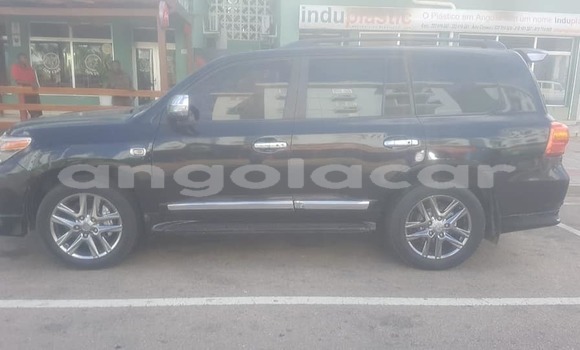 Buy Used Toyota Land Cruiser Black Car in Luanda in Luanda Province Buy Used Toyota Land Cruiser Black Car in Luanda in Luanda Province