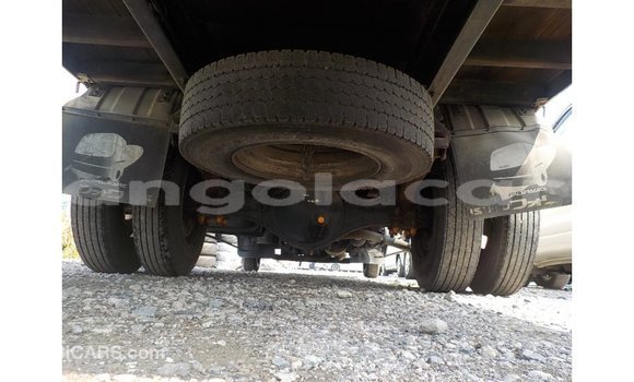 Comprar Importar Isuzu Rodeo Branco Carro em Import - Dubai em Bengo Province Comprar Importar Isuzu Rodeo Branco Carro em Import - Dubai em Bengo Province