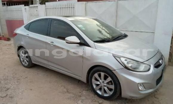 Acheter Occasion Voiture Hyundai Accent Gris à Benguela, Benguela Acheter Occasion Voiture Hyundai Accent Gris à Benguela, Benguela