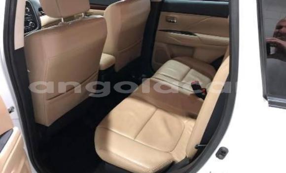 Comprar Usado Mitsubishi Montero Branco Carro em Benguela em Benguela Comprar Usado Mitsubishi Montero Branco Carro em Benguela em Benguela