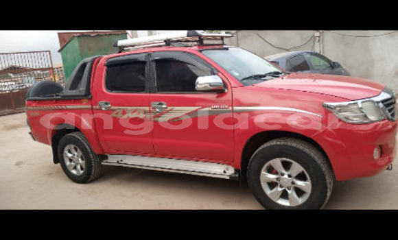 Acheter Occasion Voiture Toyota Hilux Rouge à Benguela, Benguela Acheter Occasion Voiture Toyota Hilux Rouge à Benguela, Benguela