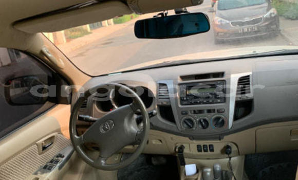 Comprar Usado Toyota Fortuner Prata Carro em Benguela em Benguela Comprar Usado Toyota Fortuner Prata Carro em Benguela em Benguela