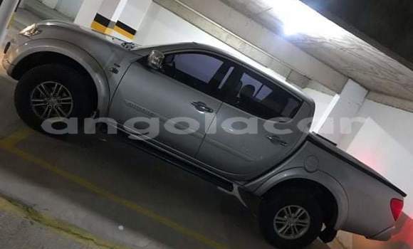 Acheter Occasion Voiture Mitsubishi Pajero Autre à Luena, Moxico Acheter Occasion Voiture Mitsubishi Pajero Autre à Luena, Moxico