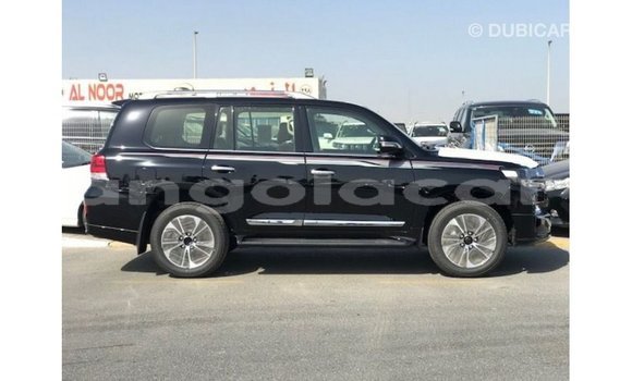 Comprar Importar Toyota Land Cruiser Preto Carro em Import - Dubai em Bengo Province Comprar Importar Toyota Land Cruiser Preto Carro em Import - Dubai em Bengo Province