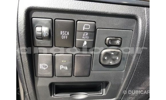 Comprar Importar Toyota Land Cruiser Preto Carro em Import - Dubai em Bengo Province Comprar Importar Toyota Land Cruiser Preto Carro em Import - Dubai em Bengo Province