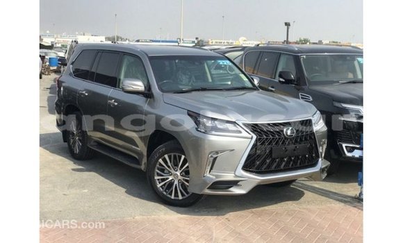 Comprar Importar Lexus LX Outro Carro em Import - Dubai em Bengo Province Comprar Importar Lexus LX Outro Carro em Import - Dubai em Bengo Province