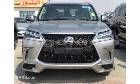 Comprar Importar Lexus LX Outro Carro em Import - Dubai em Bengo Province Comprar Importar Lexus LX Outro Carro em Import - Dubai em Bengo Province