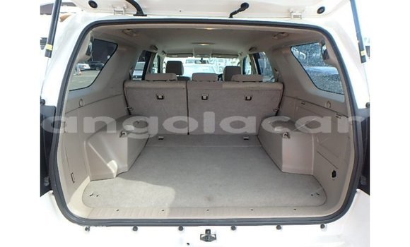 Comprar Importar Toyota Hilux Branco Carro em Import - Dubai em Bengo Province Comprar Importar Toyota Hilux Branco Carro em Import - Dubai em Bengo Province