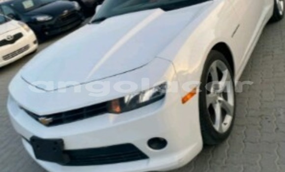 Acheter Occasion Voiture Chevrolet Camaro Blanc à Luanda, Province de Luanda Acheter Occasion Voiture Chevrolet Camaro Blanc à Luanda, Province de Luanda