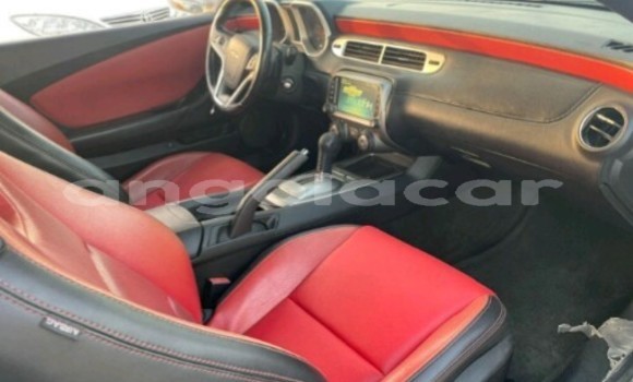 Acheter Occasion Voiture Chevrolet Camaro Blanc à Luanda, Province de Luanda Acheter Occasion Voiture Chevrolet Camaro Blanc à Luanda, Province de Luanda