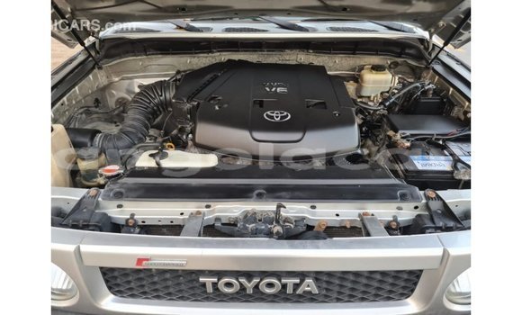 Comprar Importar Toyota FJ Cruiser Outro Carro em Import - Dubai em Bengo Province Comprar Importar Toyota FJ Cruiser Outro Carro em Import - Dubai em Bengo Province