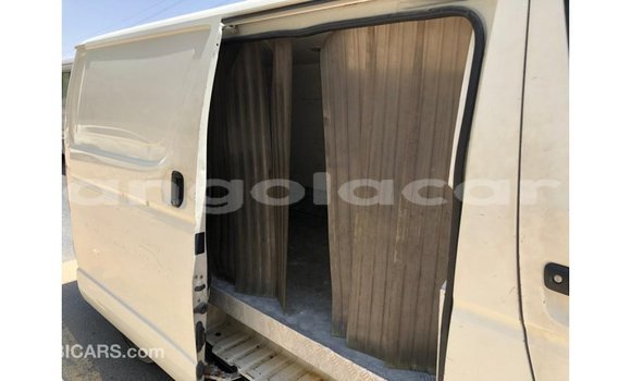 Comprar Importar Toyota Hiace Branco Carro em Import - Dubai em Bengo Province Comprar Importar Toyota Hiace Branco Carro em Import - Dubai em Bengo Province