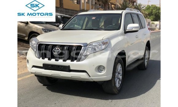 Comprar Importar Toyota Prado Branco Carro em Import - Dubai em Bengo Province