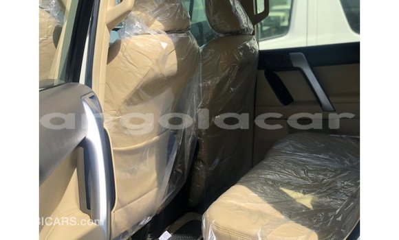 Comprar Importar Toyota Prado Branco Carro em Import - Dubai em Bengo Province Comprar Importar Toyota Prado Branco Carro em Import - Dubai em Bengo Province