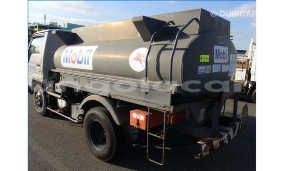 Comprar Importar Toyota Dyna Outro Carro em Import - Dubai em Bengo Province Comprar Importar Toyota Dyna Outro Carro em Import - Dubai em Bengo Province