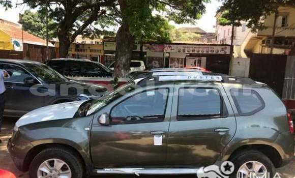 Buy Used Renault 10 Other Car in Benguela in Benguela Buy Used Renault 10 Other Car in Benguela in Benguela