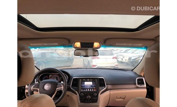 Comprar Importar Jeep Grand Cherokee Preto Carro em Import - Dubai em Bengo Province Comprar Importar Jeep Grand Cherokee Preto Carro em Import - Dubai em Bengo Province