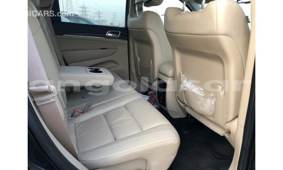 Comprar Importar Jeep Grand Cherokee Preto Carro em Import - Dubai em Bengo Province Comprar Importar Jeep Grand Cherokee Preto Carro em Import - Dubai em Bengo Province