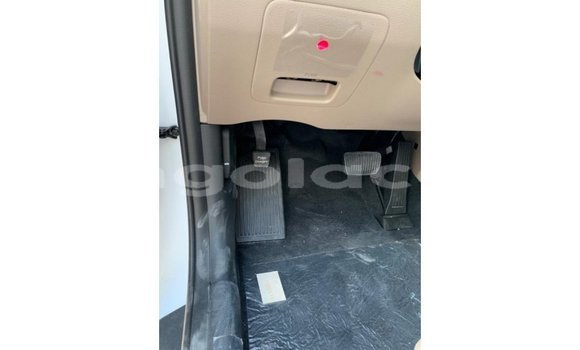 Comprar Importar Hyundai Tucson Branco Carro em Import - Dubai em Bengo Province Comprar Importar Hyundai Tucson Branco Carro em Import - Dubai em Bengo Province